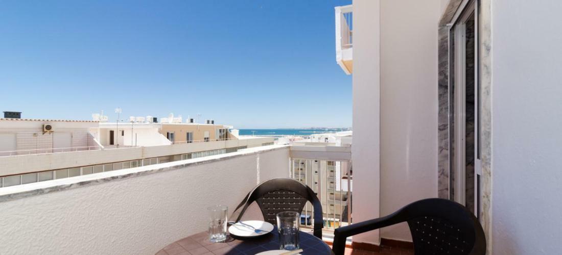 Ocean View 1 Bed Room Flat Quarteira Bagian luar foto